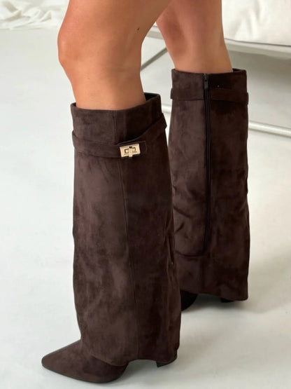 Davy | Leather Shoes with Gold Accents for Women | Daily Wear