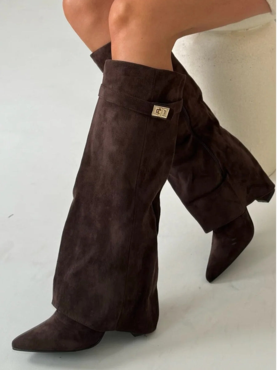 Davy | Leather Shoes with Gold Accents for Women | Daily Wear