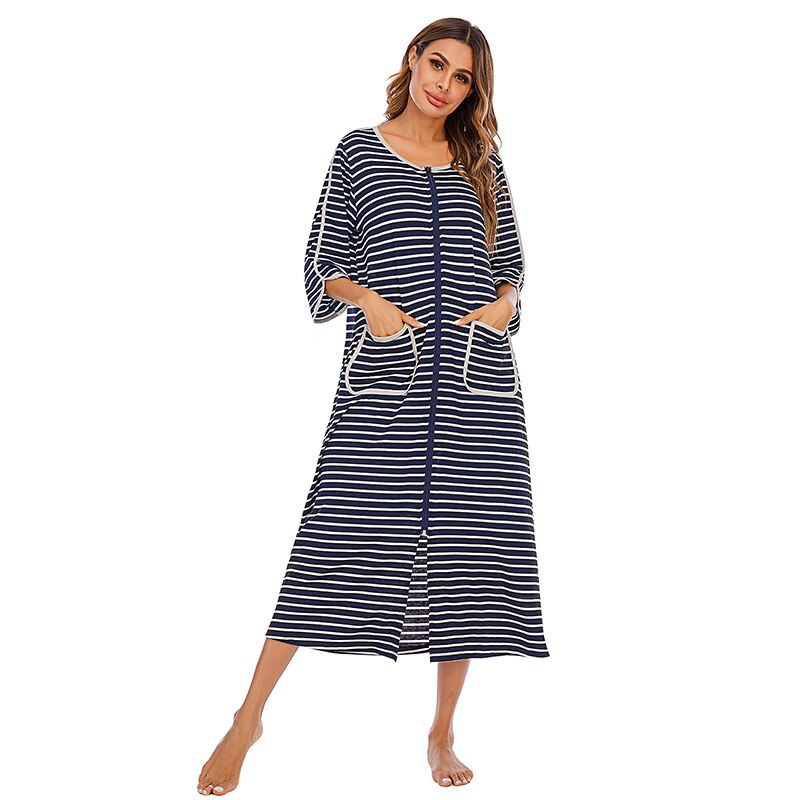 Women's Cozy Zip-Up Hooded Robe