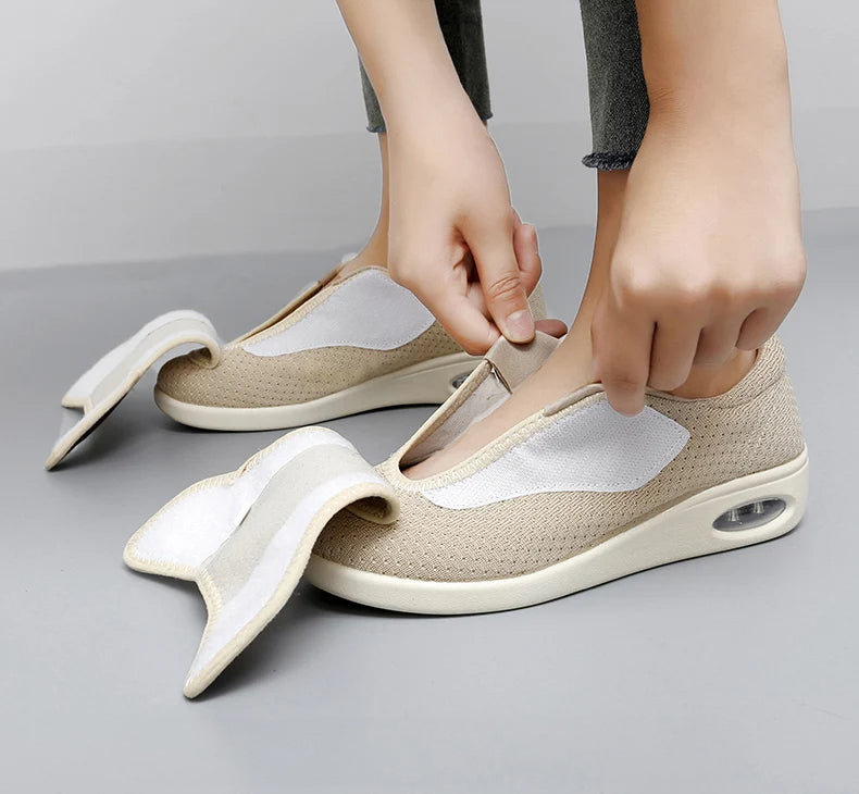 Comfort Shoes for Swollen & Wide Feet