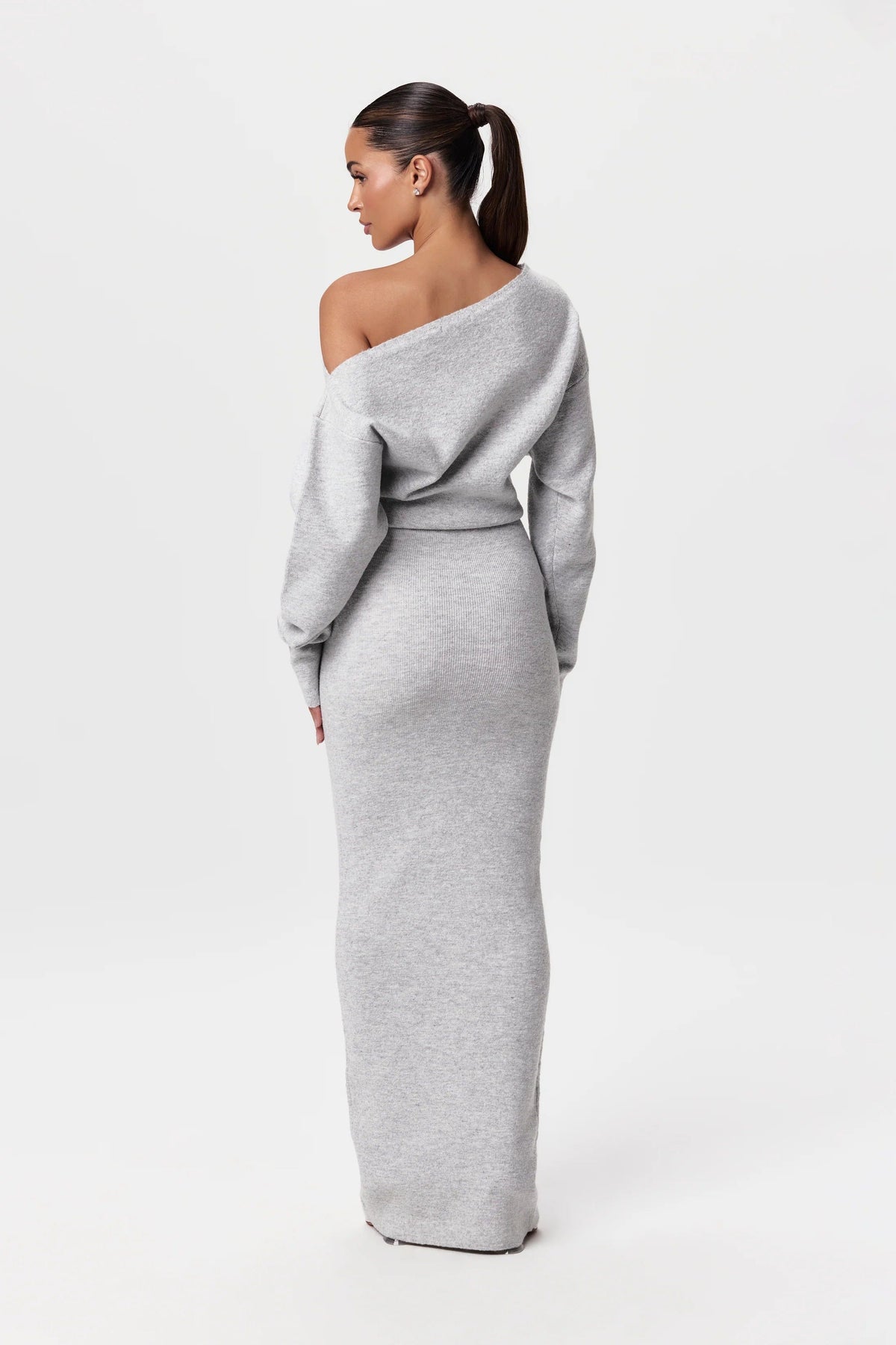 Relaxed Fit Off-Shoulder Knit Dress