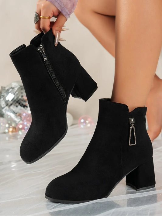 Women's Vintage Boots – Round Toe, Chunky Sole