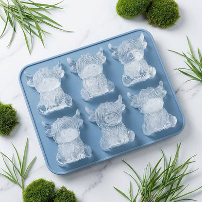 Mini Highland Cow/Rabbit Ice Cube Mold – Cute 3D Ice for Drinks, Parties & Gifts