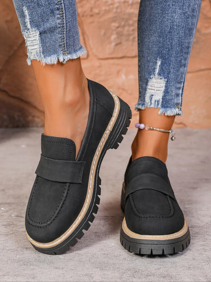 Women's Vintage Faux Leather Shoes – Wide Fit