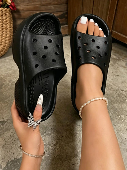 Women's Flip Flops – Open Toe, Cut-Out, Chunky Sole
