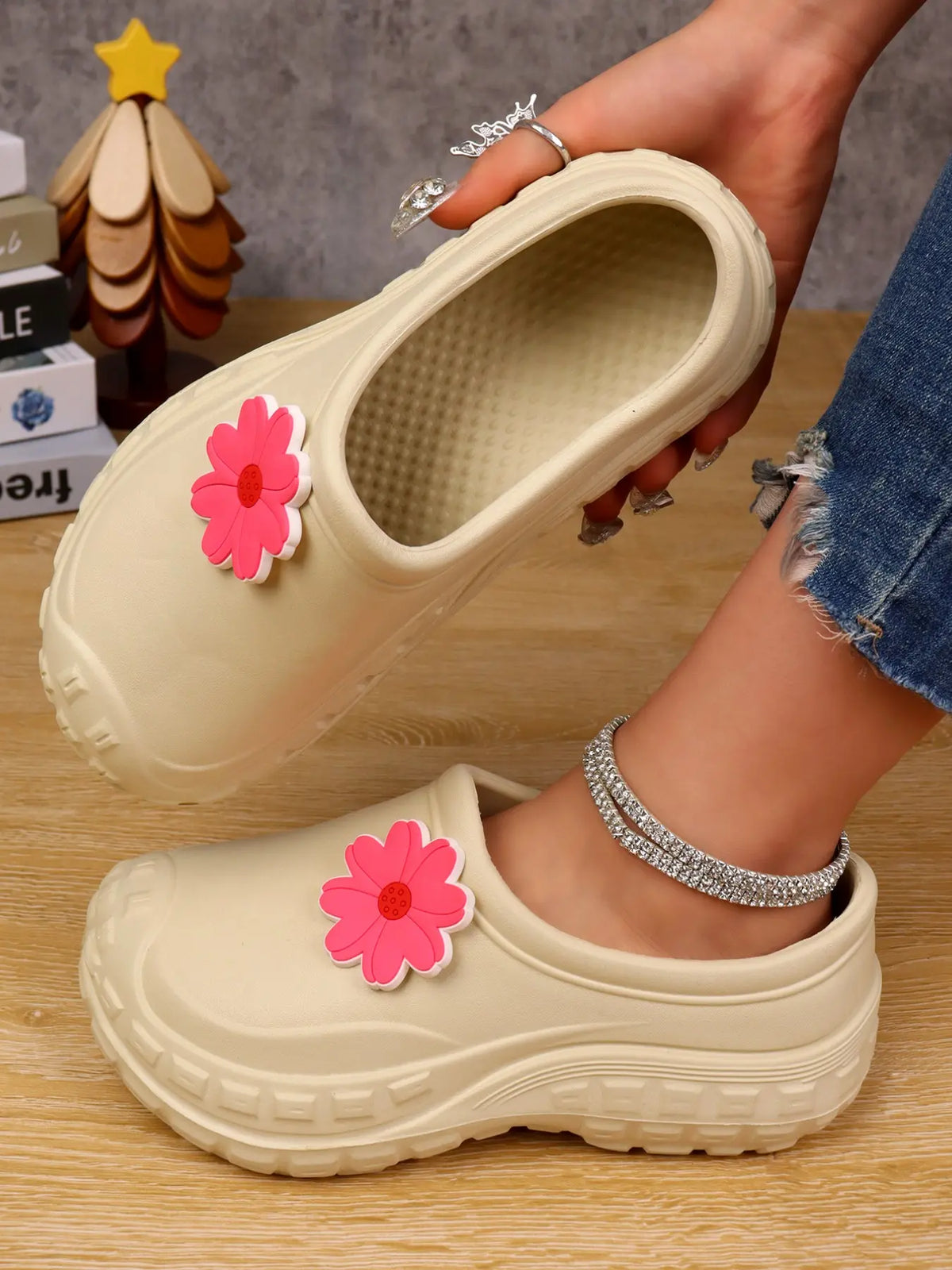 Women's Floral Sandals – Lightweight