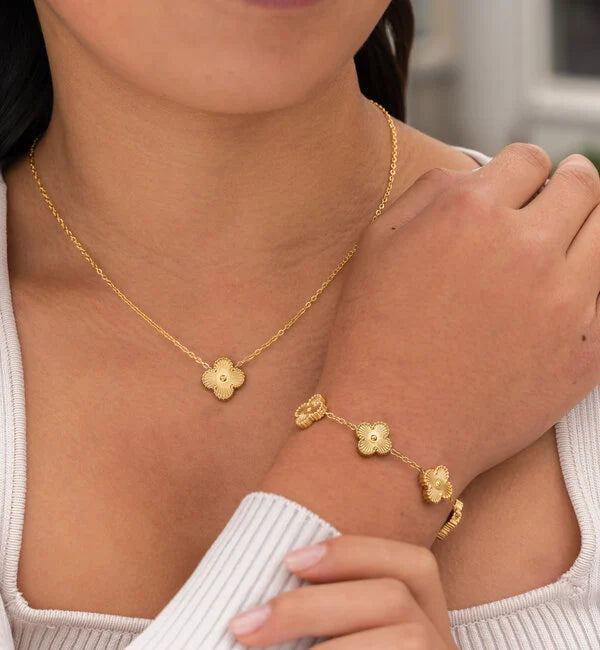 Elegant Jewelry Set – Aurora