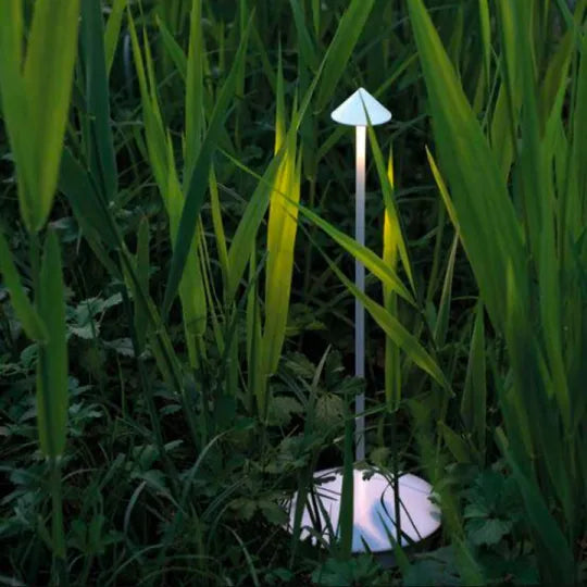 Elegant simplicity in every detail of lighting