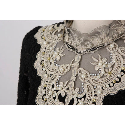 Elegant Women's Embroidered Blouse - Chic Style and Comfort