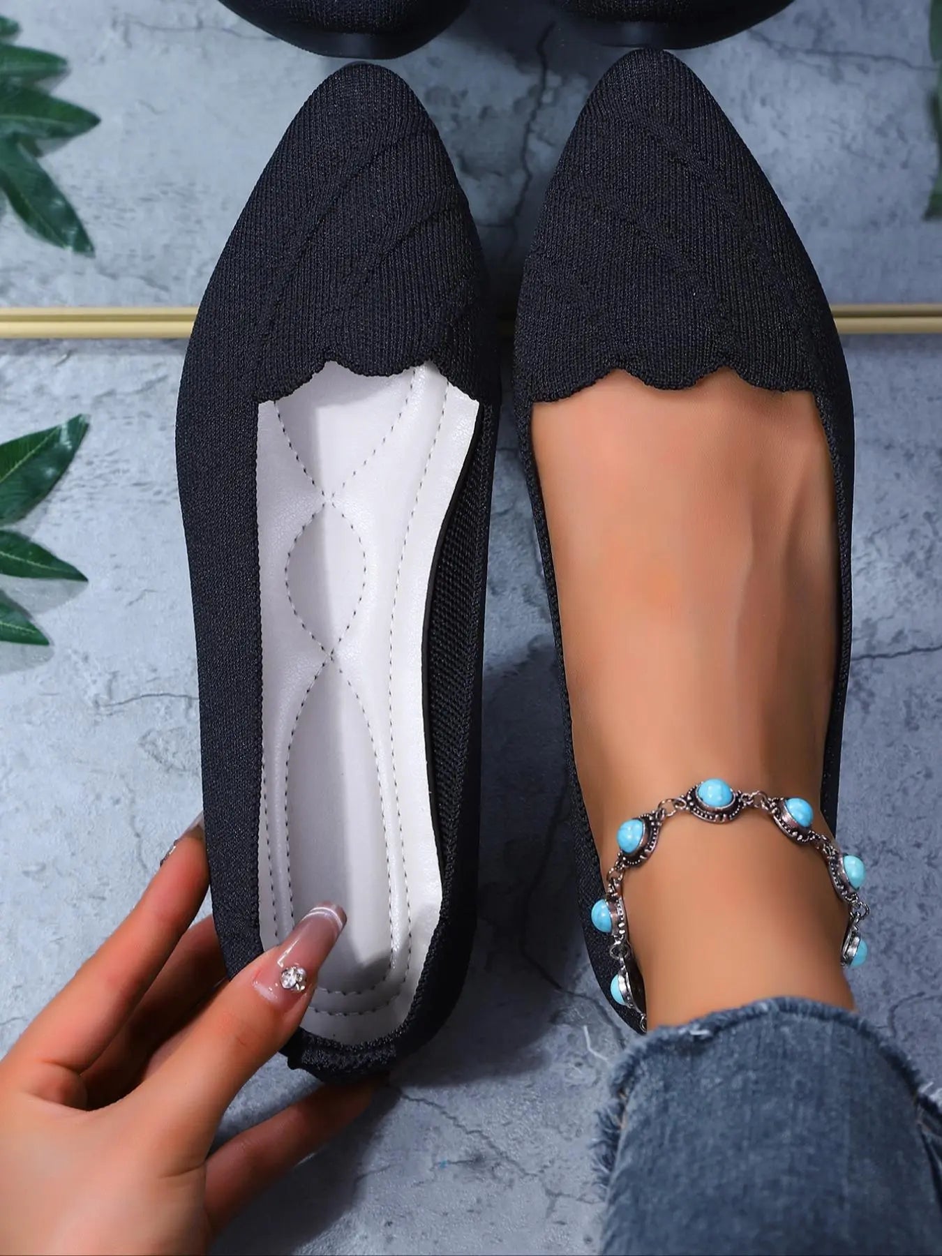 Women's Flats – Pointed Toe, Slip-On, Lightweight