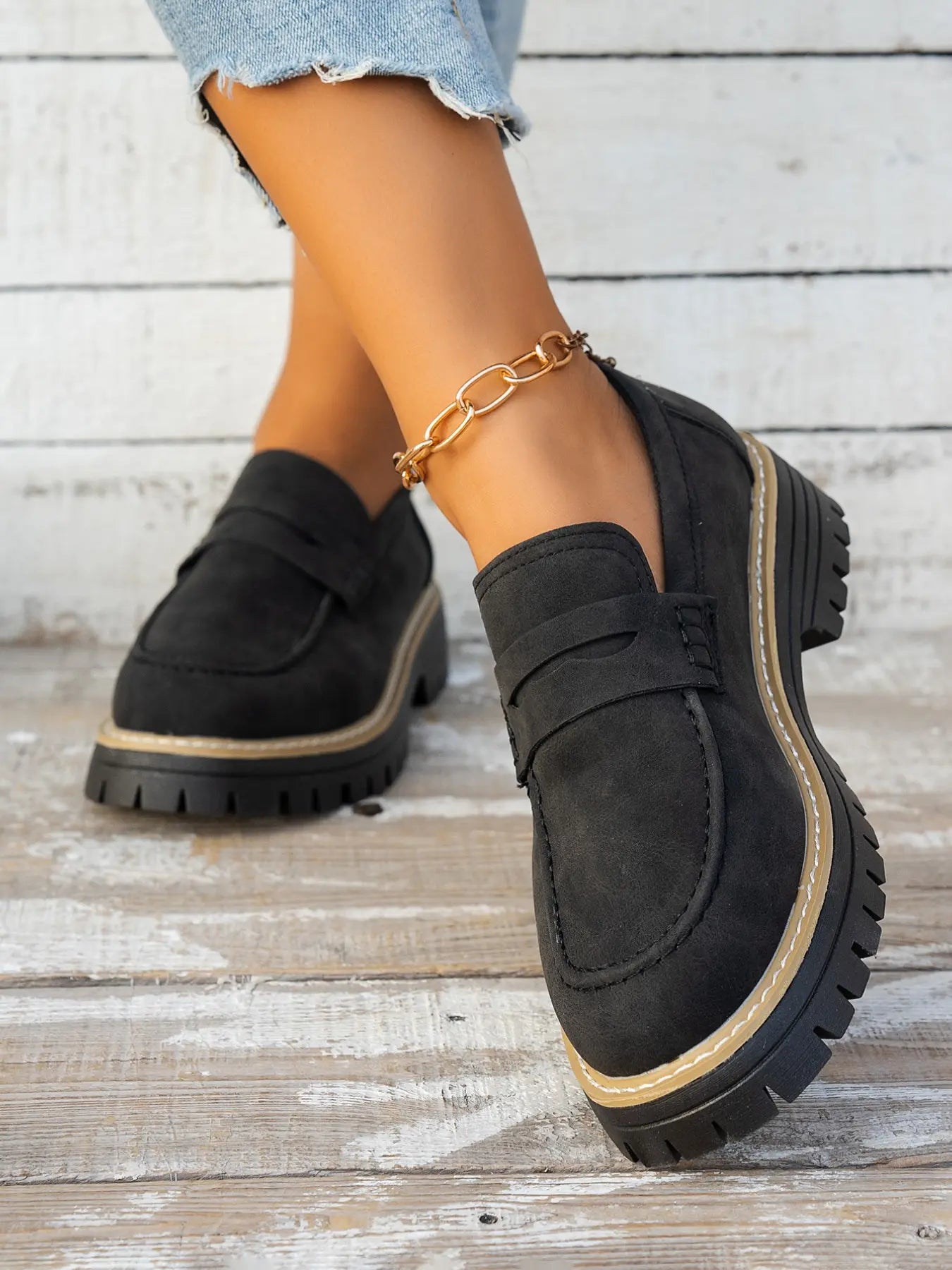 Women's Loafers – Round Toe, Chunky Sole, Slip-On