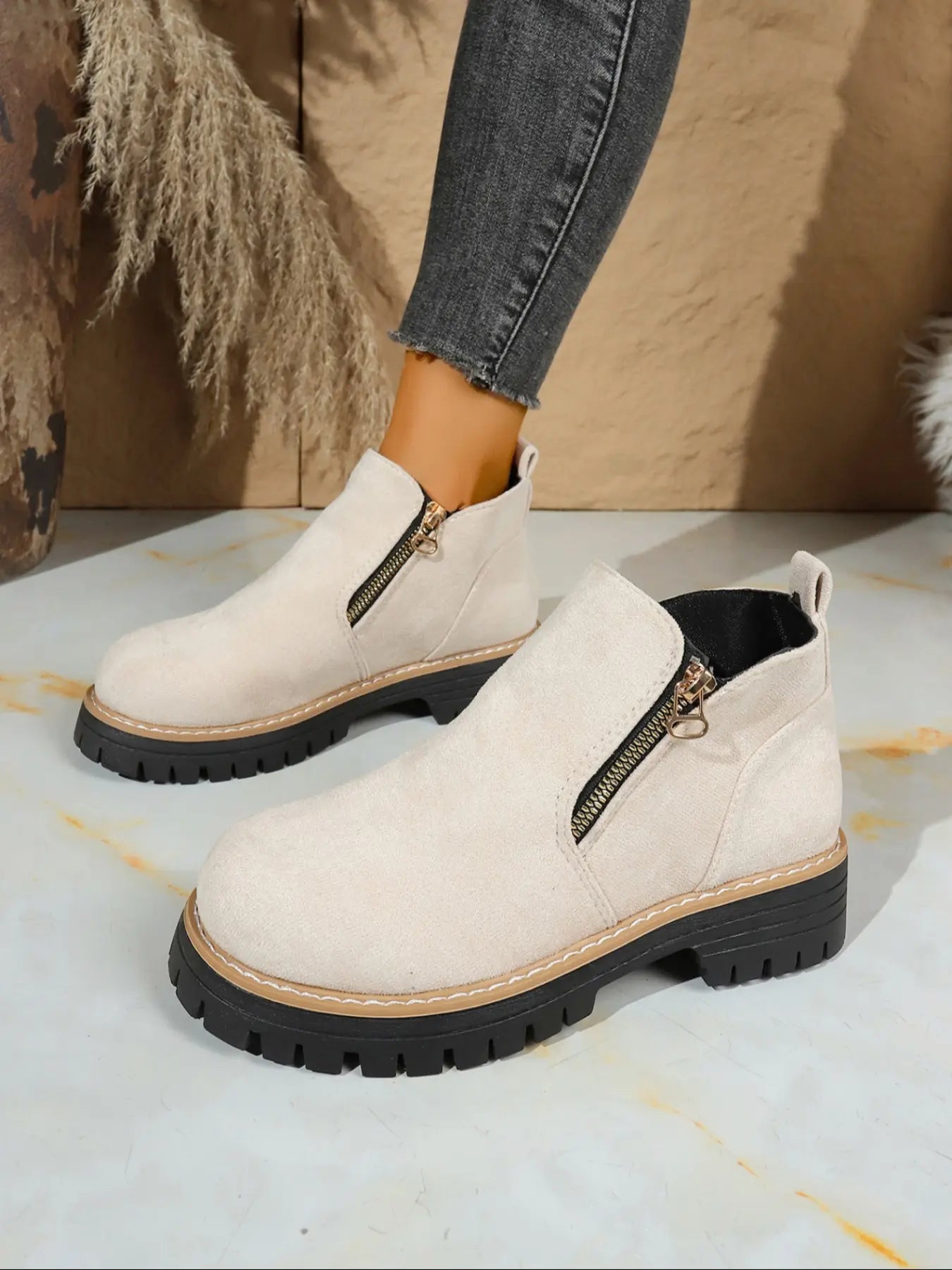 Women's Ankle Boots – High Heel, Zip