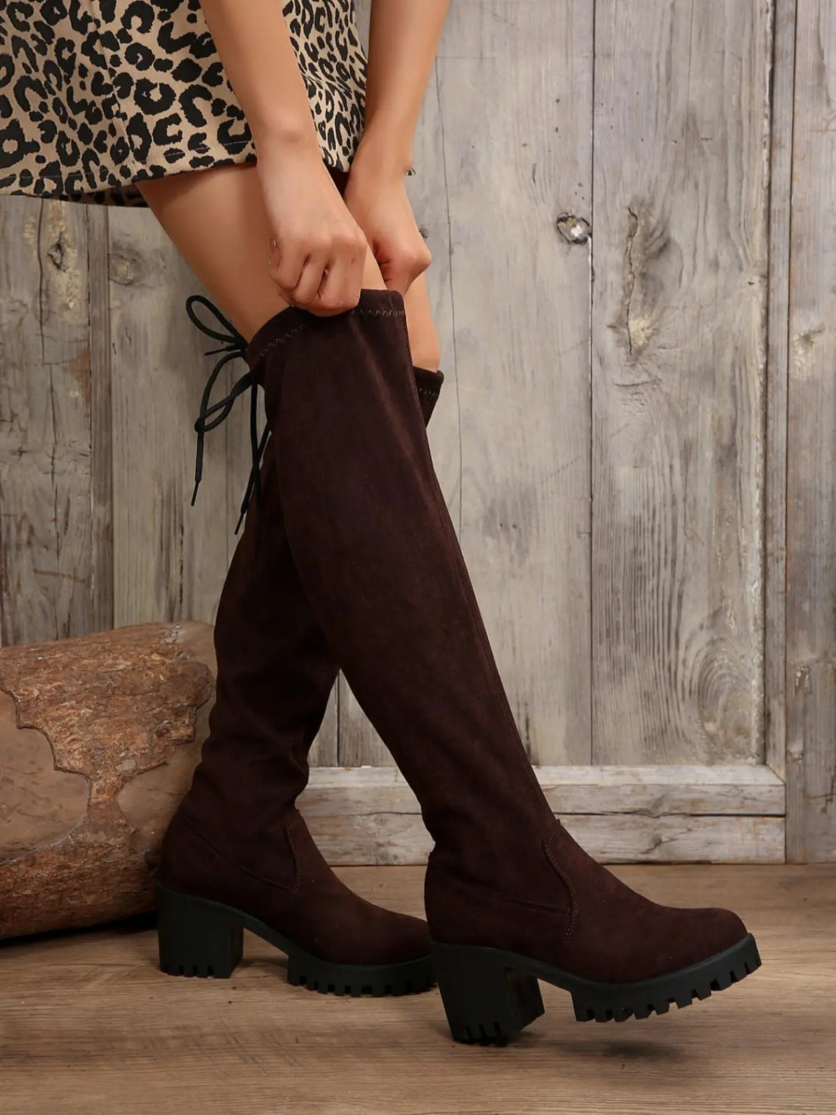 Women's Boots – Round Toe, Lace-Up