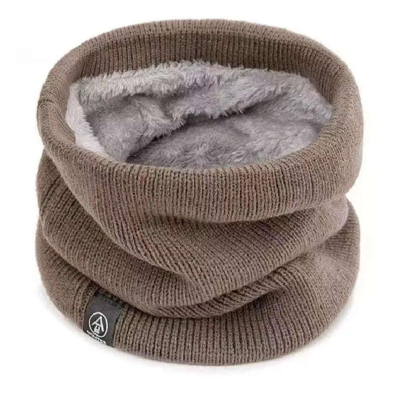 Fleece Neck Warmer – Protection Against Cold and Wind