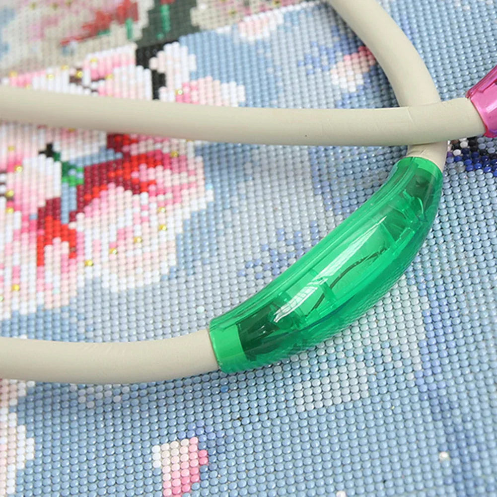 Flexible Hands-Free Knitting and Crocheting Lamp – LED Neck Lamp for Crafts and Reading