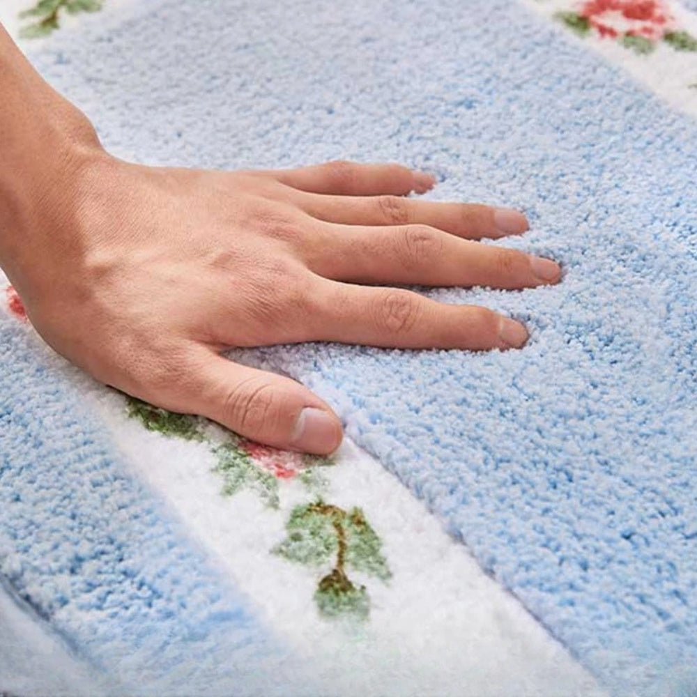 Oval Bath Mat with Plush Floral Design