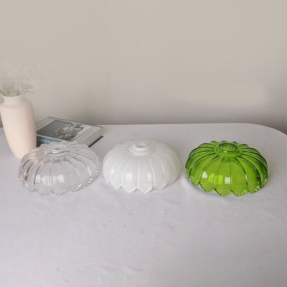 Glass pendant lamp with vintage flair