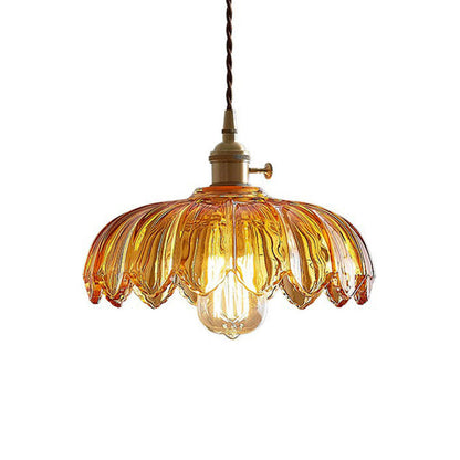 Glass pendant lamp with vintage flair
