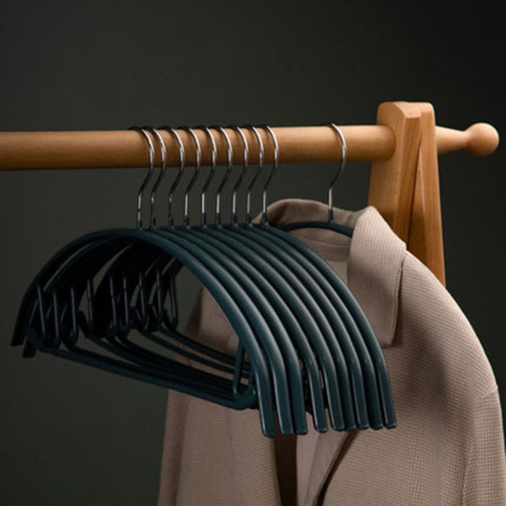 Durable Coat Hangers | 10 Piece Set