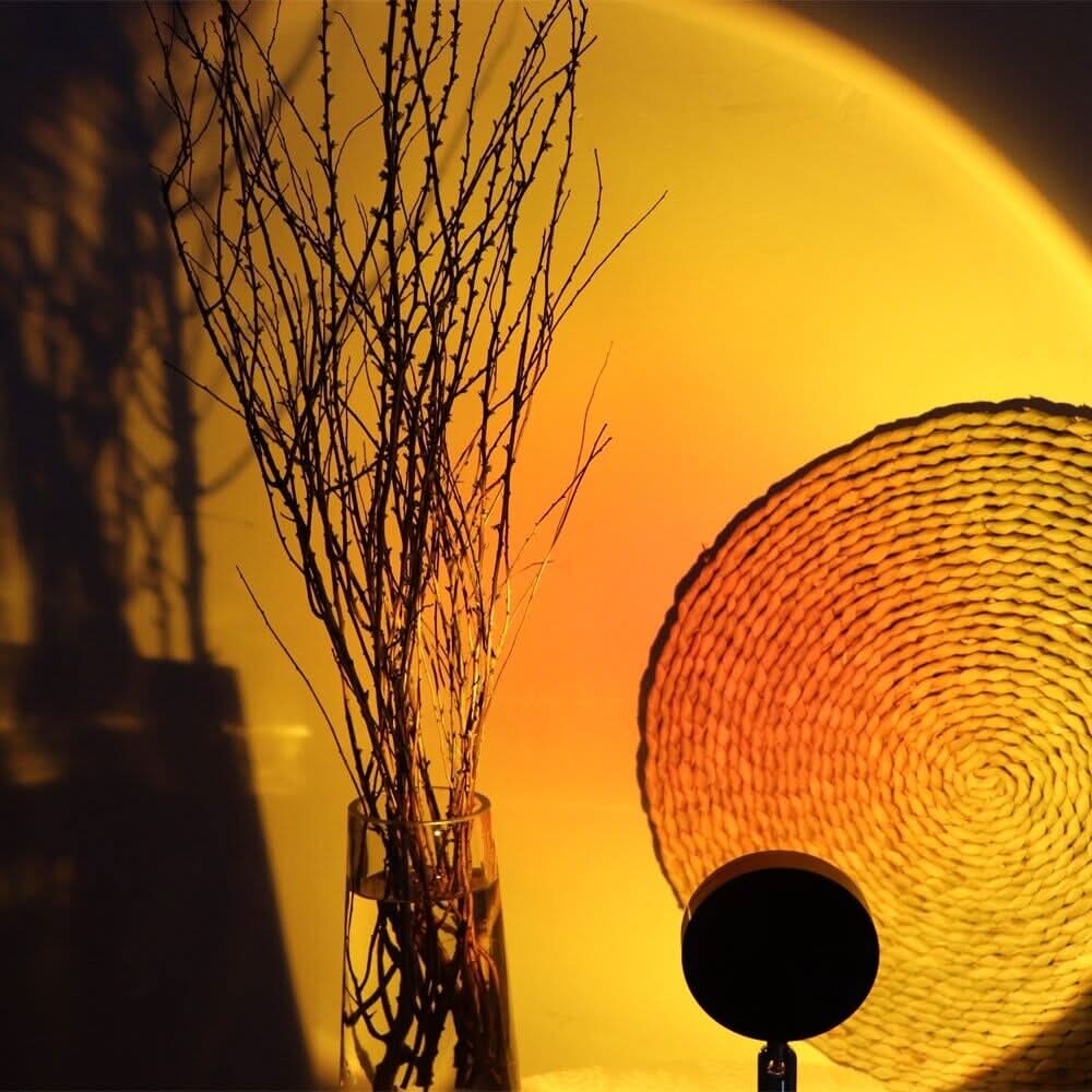 Sunset projector light for cozy ambiance