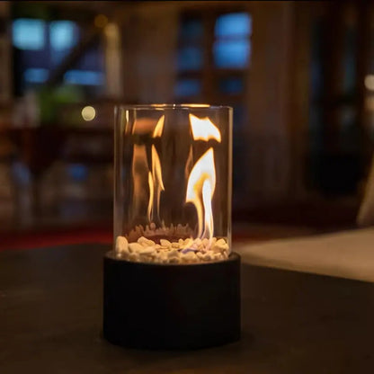 Elegant portable fireplace: warmth without smell