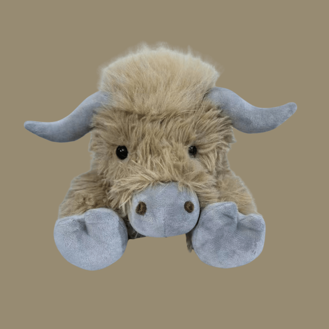 HEATHERMO – Enchanting Highland Cattle Plush Toy with Fluffy, Rustic Charm