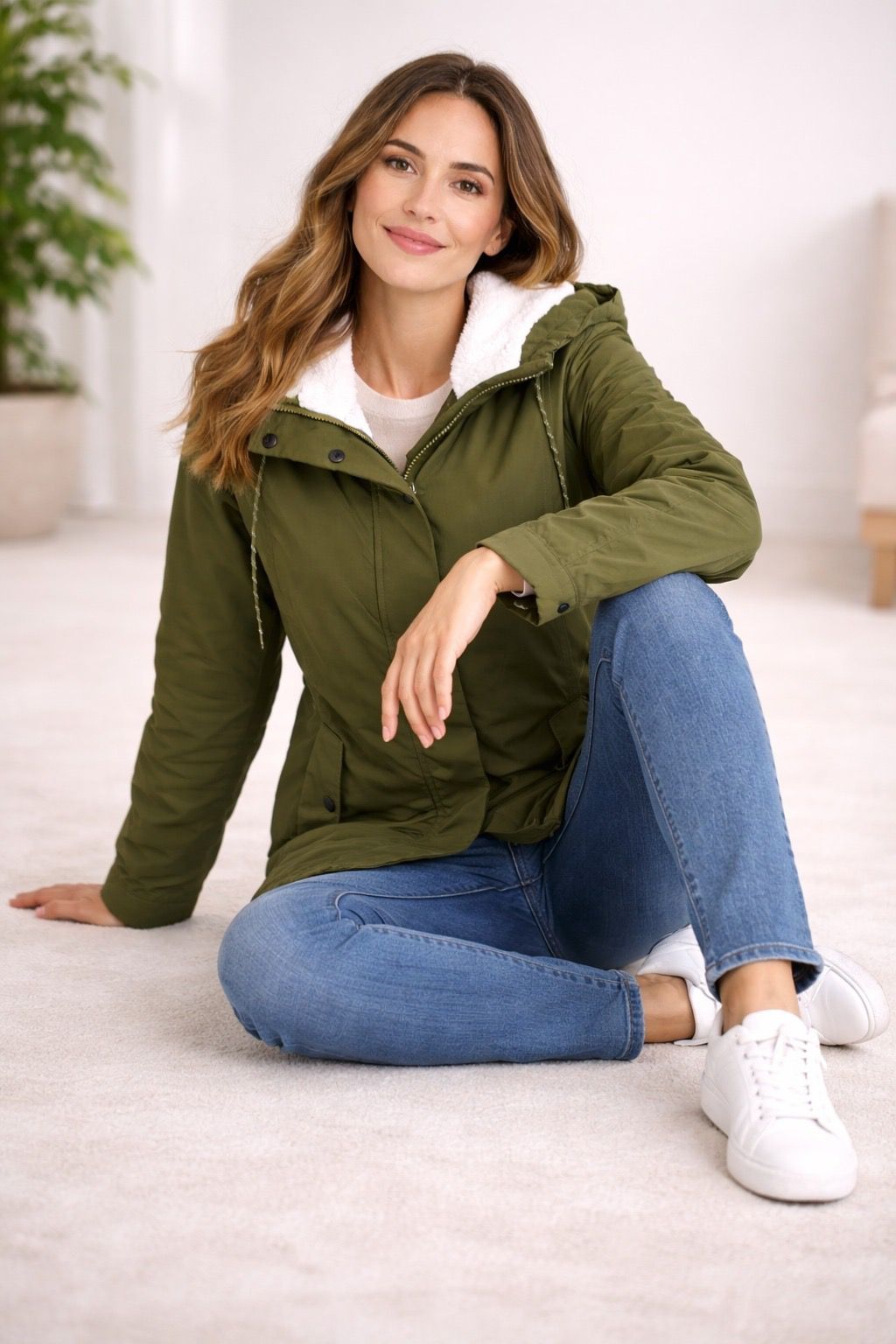 Women's Insulated Hooded Winter Jacket