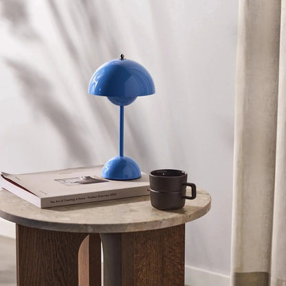 LunarGlow - LED Table Lamp for an Ambient Interior
