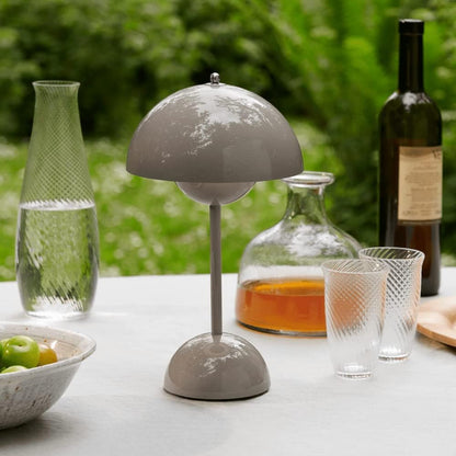 LunarGlow - LED Table Lamp for an Ambient Interior