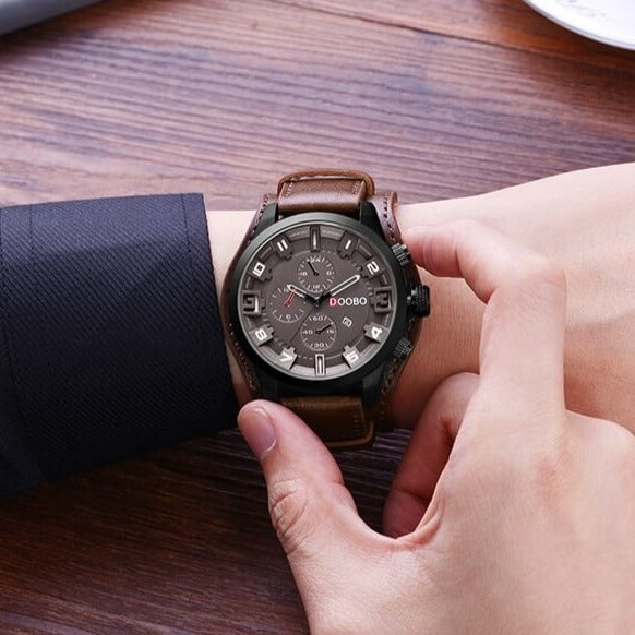 Luxe Navigator Watch