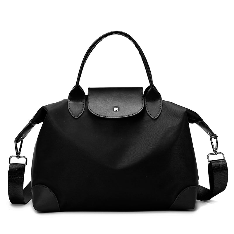 LuxeCarry Tote: Chic & Practical Shoulder Bag