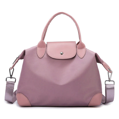 LuxeCarry Tote: Chic & Practical Shoulder Bag