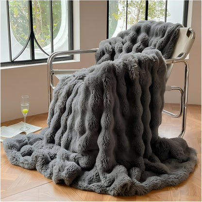 Soft, transportable throw blanket - Cozy comfort anywhere