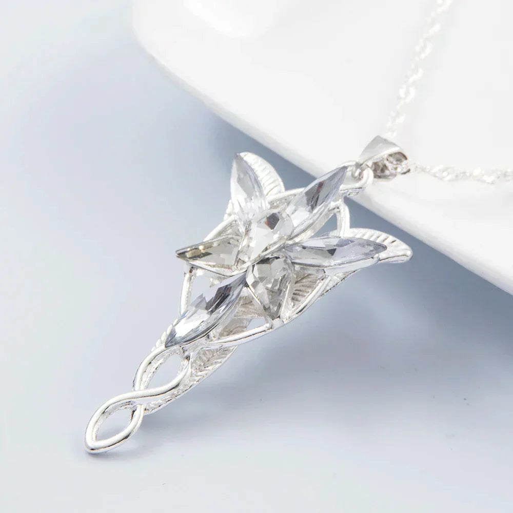 Magical Jovana Necklace Inspired by the World of Elves