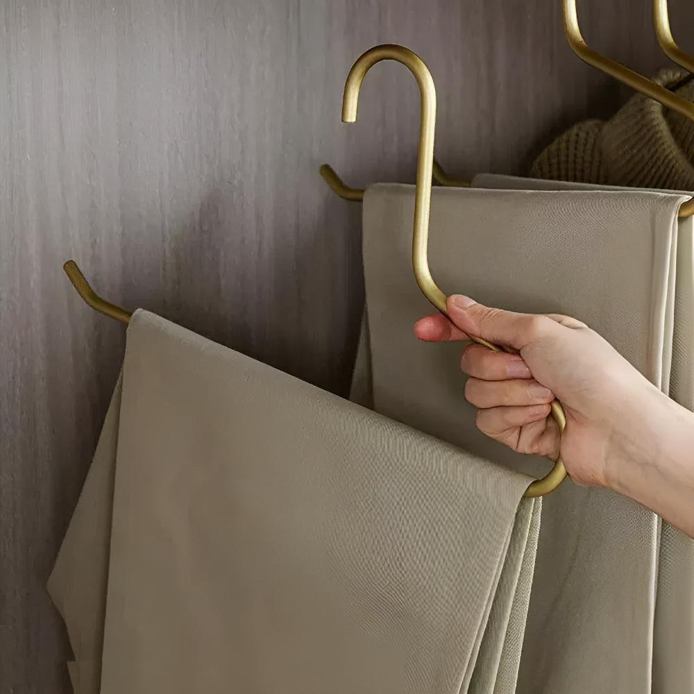Sleek Metal Hangers for Clothing | Set of 5