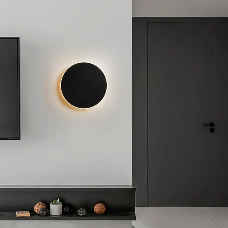 Modern Round LED Wall Lamp with Glossy Effect
