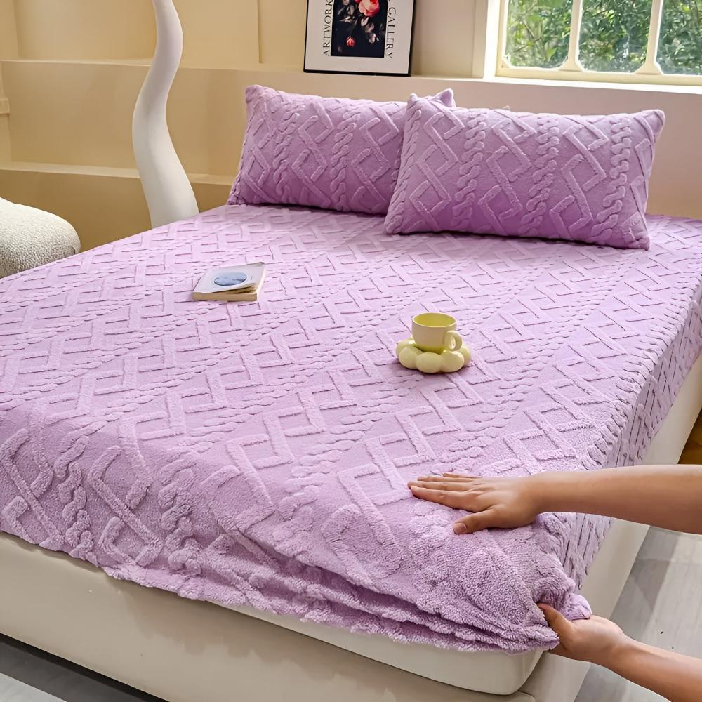 Plush Velvet Sherpa Bedding Ensemble