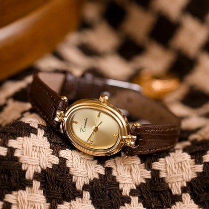 Sienna - Elegant Quartz Watch with Gold Dial