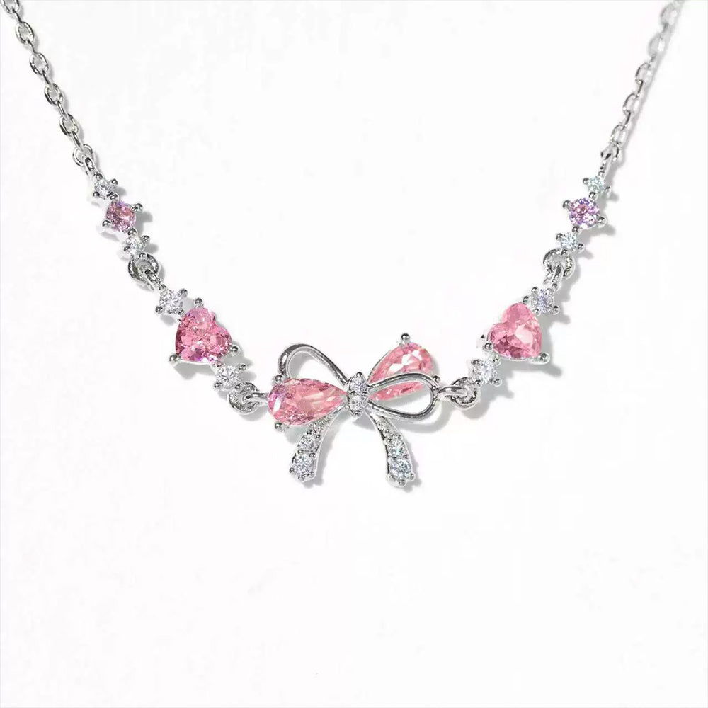 Crystal Bow Bracelet – Elegant Wrist Jewelry with a Romantic Touch