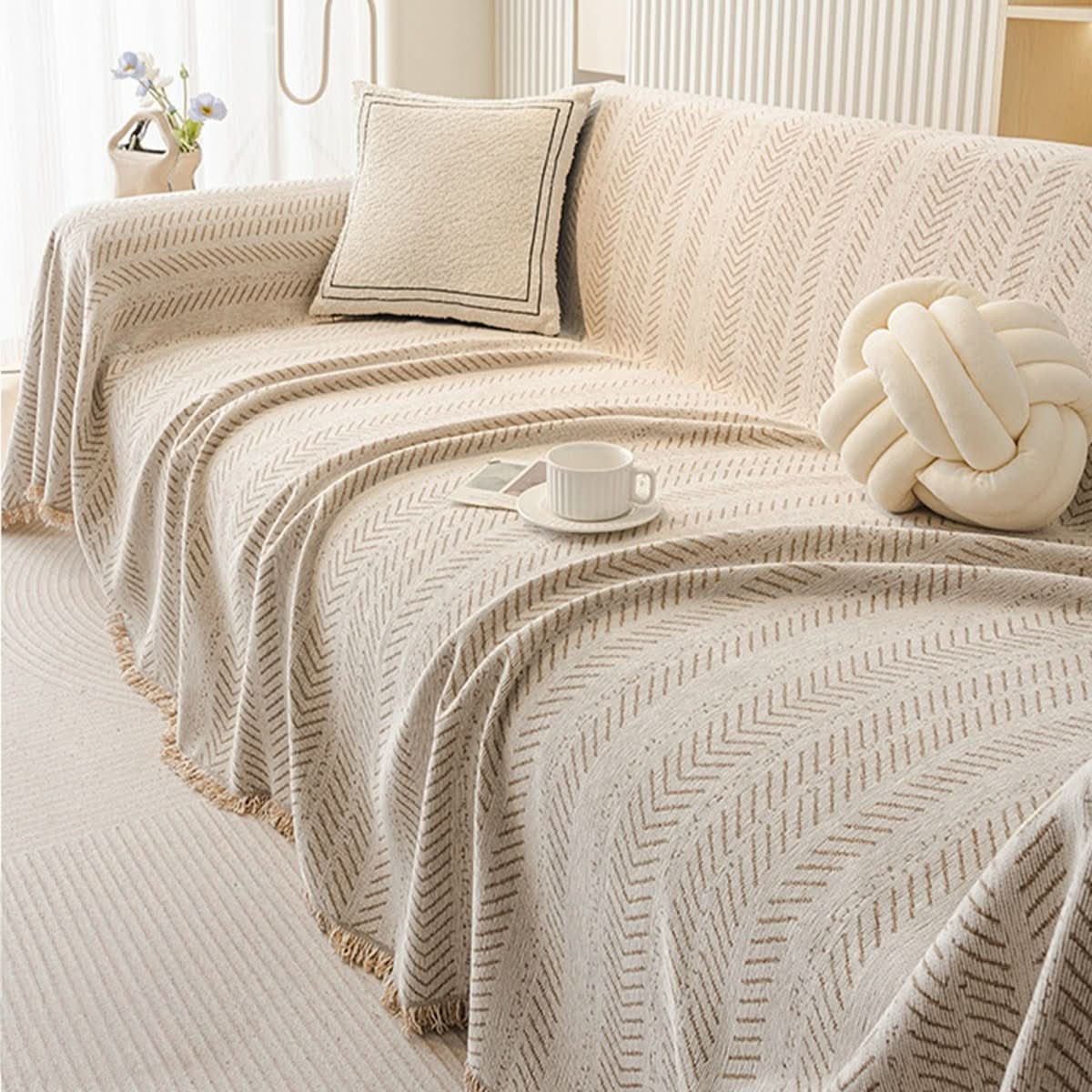 SNUGGLETEXTILE – Chenille Sofa Cover: Scratch-Resistant & Washable
