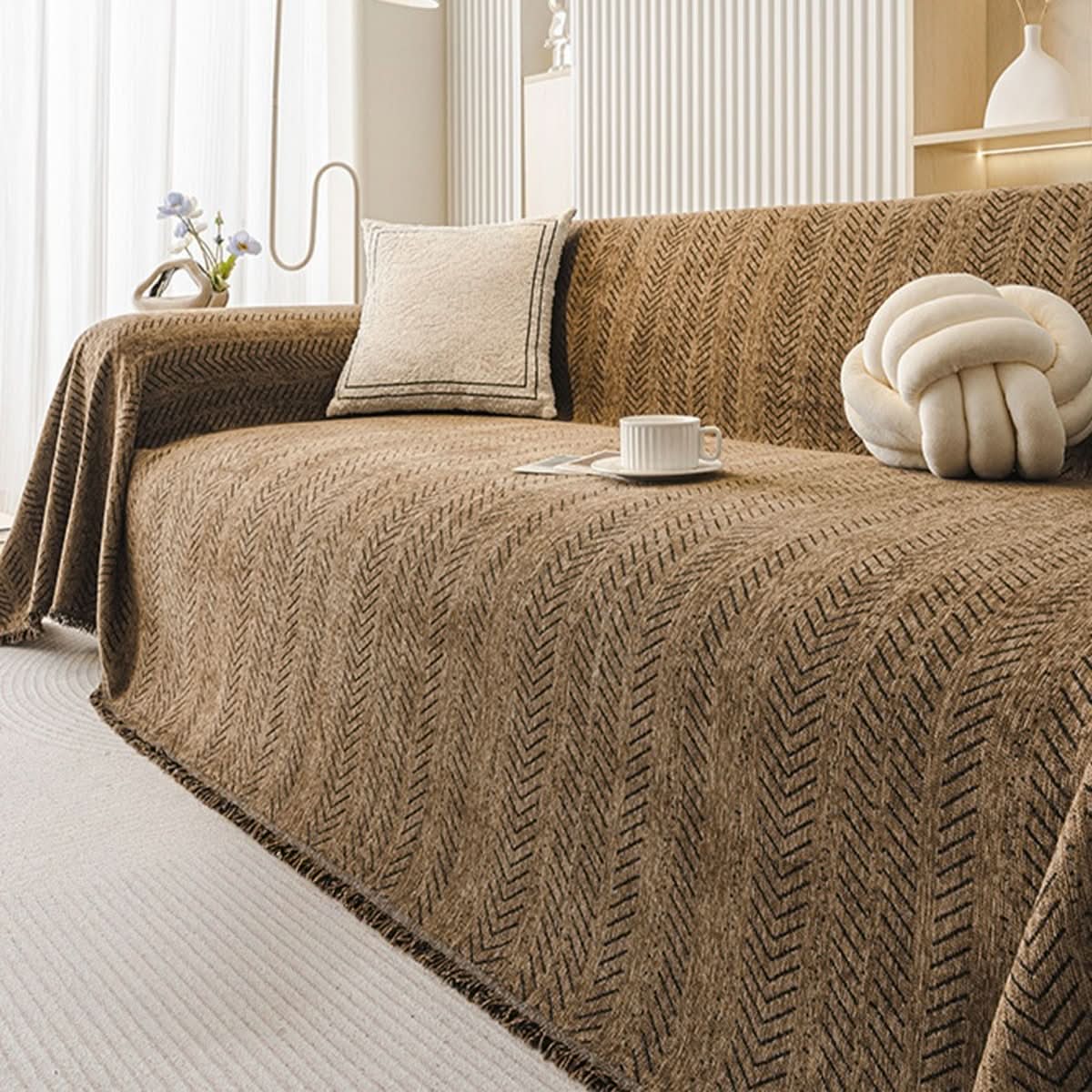 SNUGGLETEXTILE – Chenille Sofa Cover: Scratch-Resistant & Washable