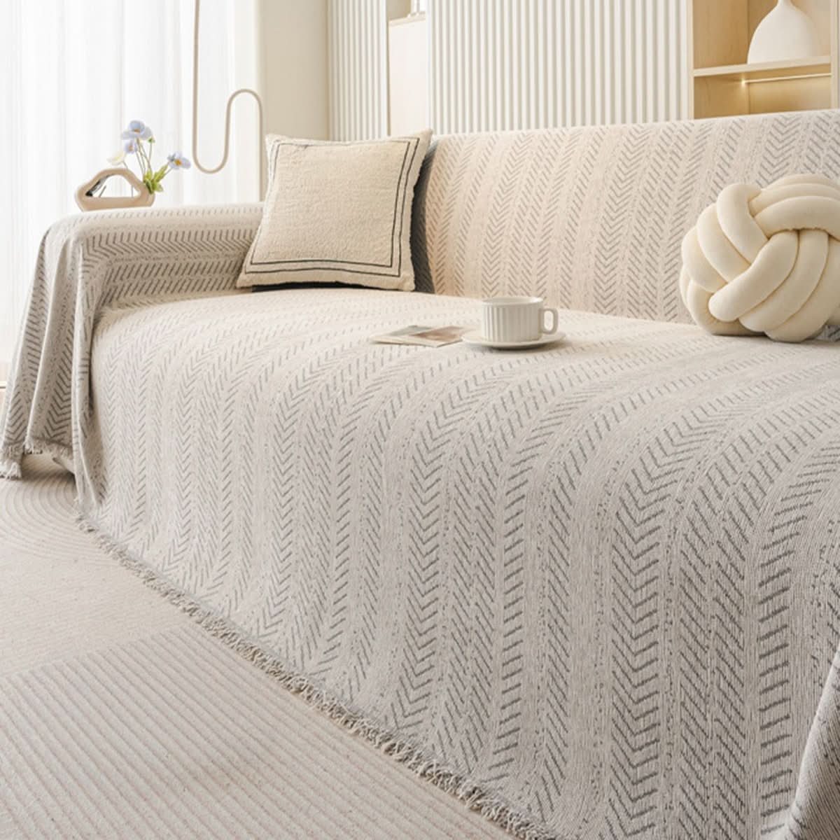 SNUGGLETEXTILE – Chenille Sofa Cover: Scratch-Resistant & Washable