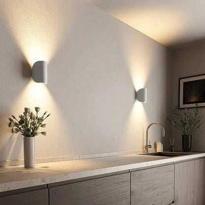 Stylish LED Wall Sconce with Energy-Efficient Design for Every Room