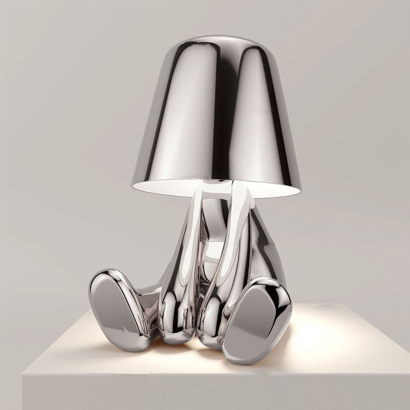 Table lamp with timeless design and gentle light emission