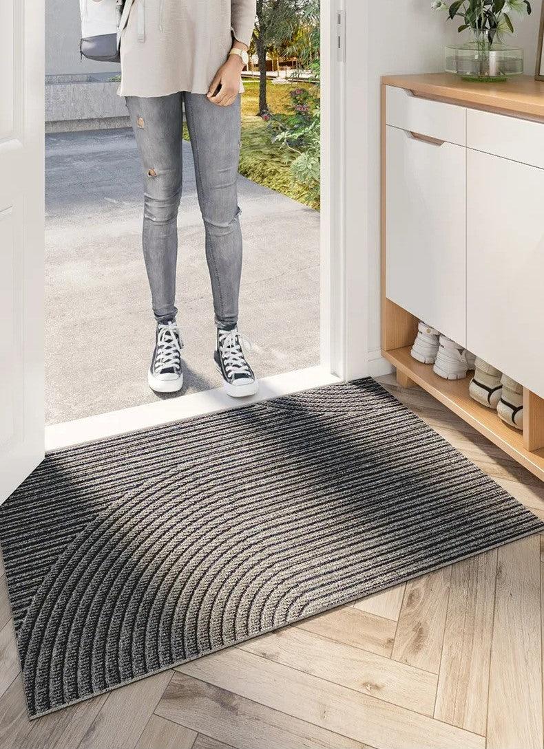All-Weather Gripping Entry Mat, Traps Dirt