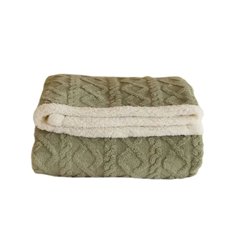 Cozy Lambswool Blanket for Cold Weather - WarmWool