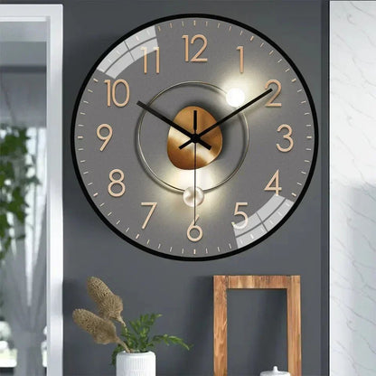 TICKLESS – Silent wall clock with minimalist dial and elegant finish