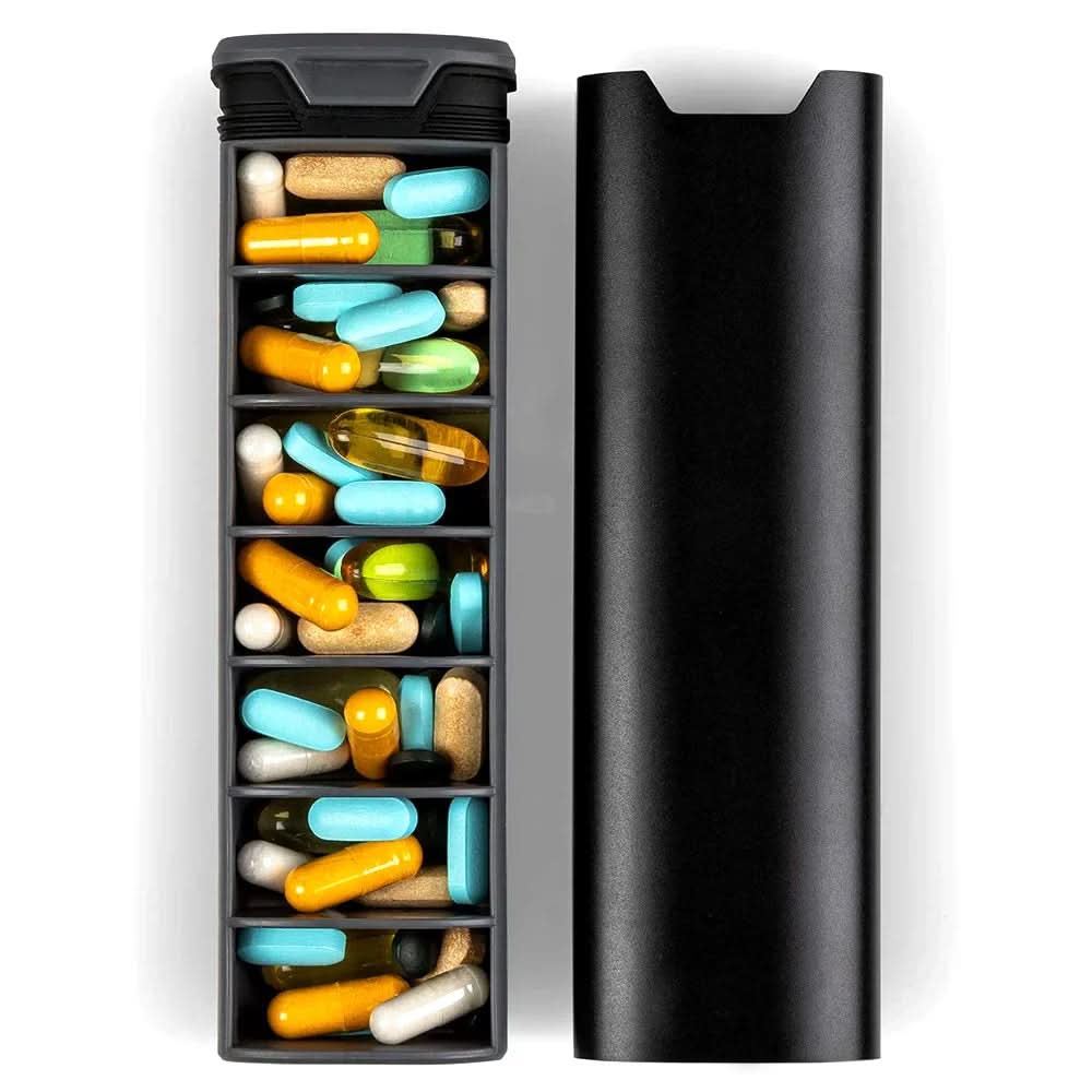 TRAVEMED – Travel-friendly pill organizer with 7 compartments