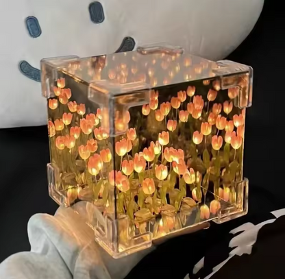 Tulip Cube Night Light