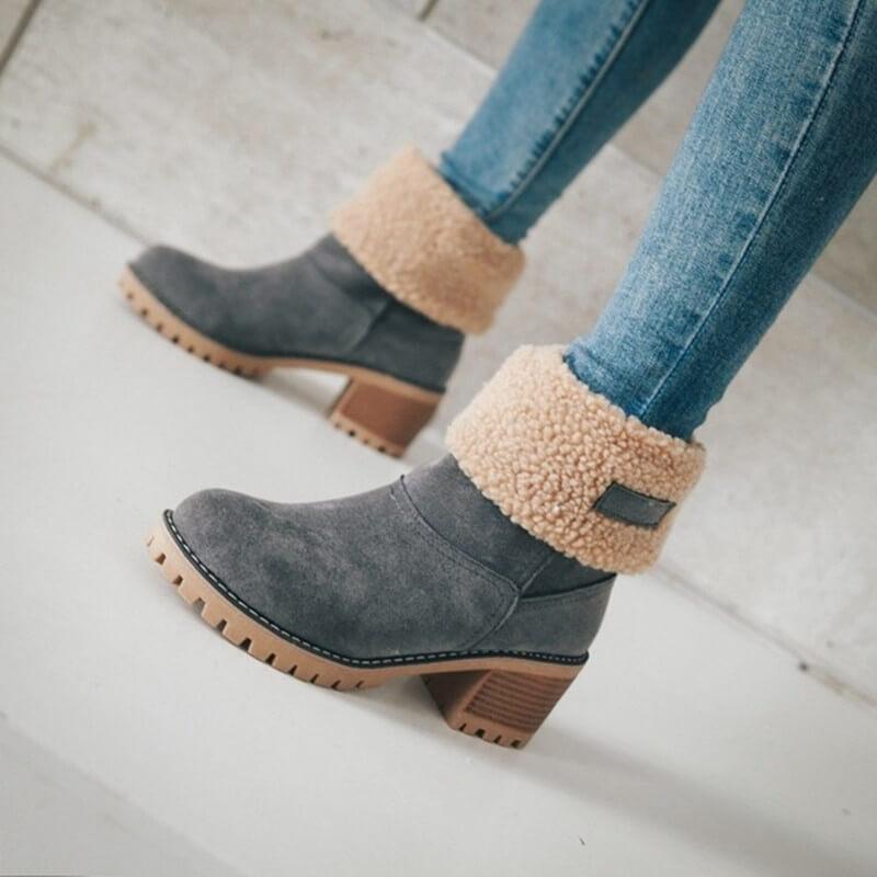 Warm Snow Boots with Faux Fur Lining - Stylish and Comfortable